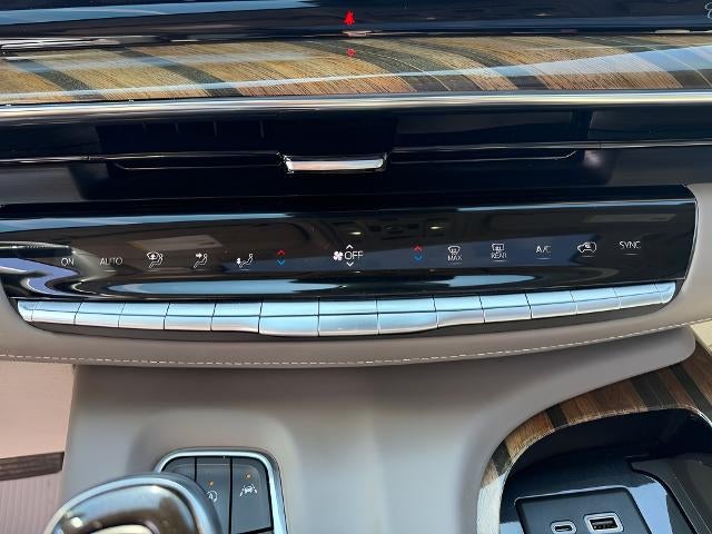 2021 Cadillac Escalade ESV Premium Luxury Platinum