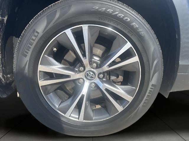 2016 Toyota Highlander Base