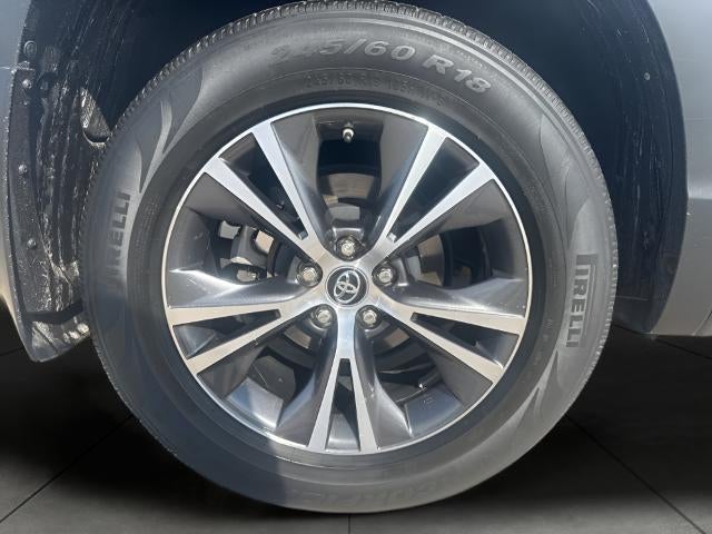 2016 Toyota Highlander Base