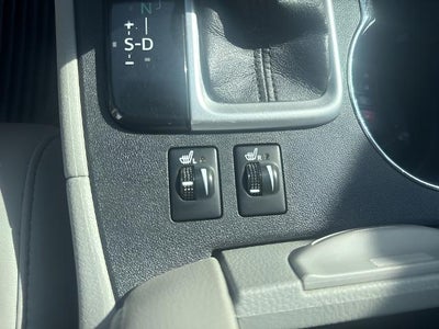 2016 Toyota Highlander Base