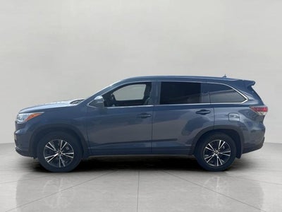 2016 Toyota Highlander Base
