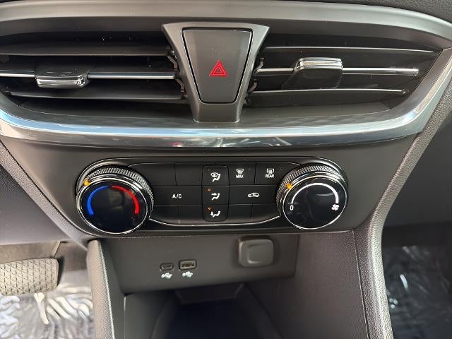 2025 Buick Encore GX Base