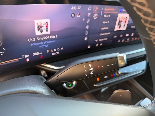 2025 Buick Envision Base