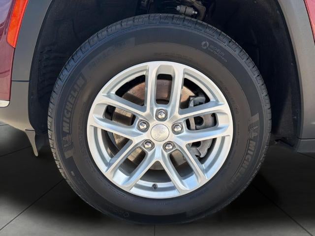 2023 Jeep Grand Cherokee L Laredo 4x4