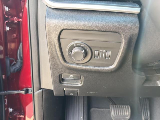 2023 Jeep Grand Cherokee L Laredo 4x4