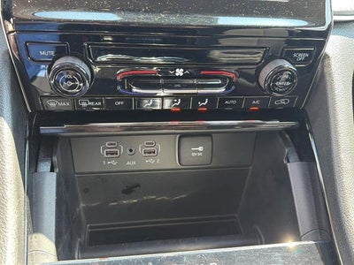 2023 Jeep Grand Cherokee L Laredo 4x4