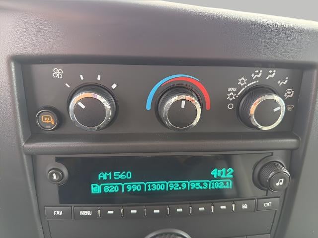 2025 Chevrolet Express Passenger 1LT