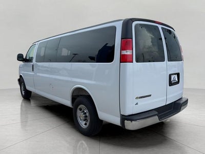 2025 Chevrolet Express Passenger 1LT