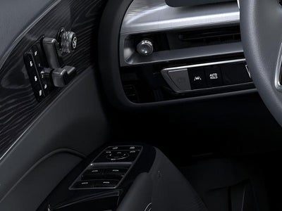 2025 Cadillac LYRIQ Sport 2