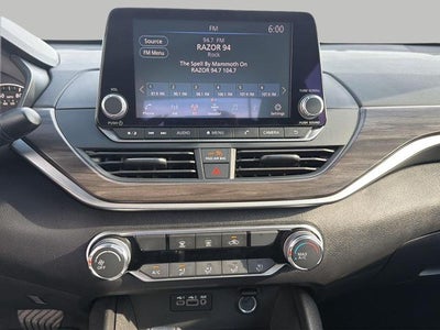 2025 Nissan Altima SV FWD