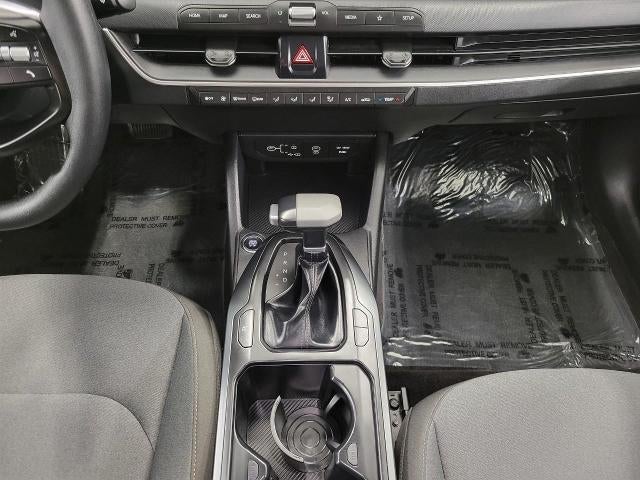 2025 Kia K4 LXS - Photo 44
