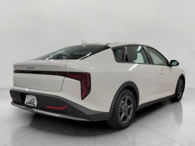 2025 Kia K4 LXS - Photo 47