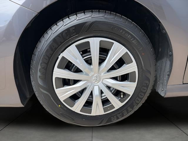 2019 Toyota Camry Hybrid LE