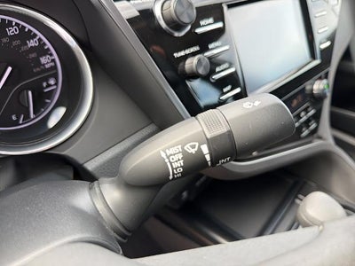 2019 Toyota Camry Hybrid LE