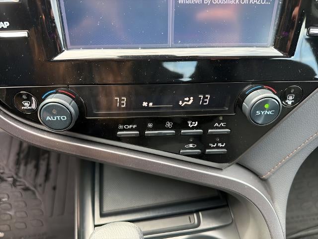 2019 Toyota Camry Hybrid LE