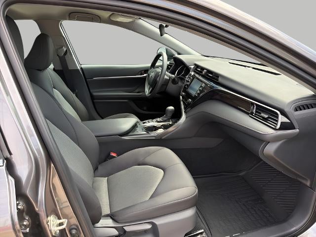 2019 Toyota Camry Hybrid LE