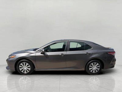 2019 Toyota Camry Hybrid LE