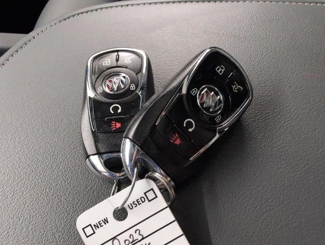 2023 Buick Enclave Essence