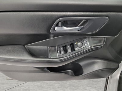 2025 Nissan Rogue SV Intelligent AWD