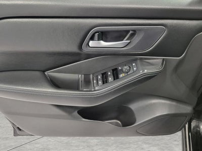 2025 Nissan Rogue SV Intelligent AWD